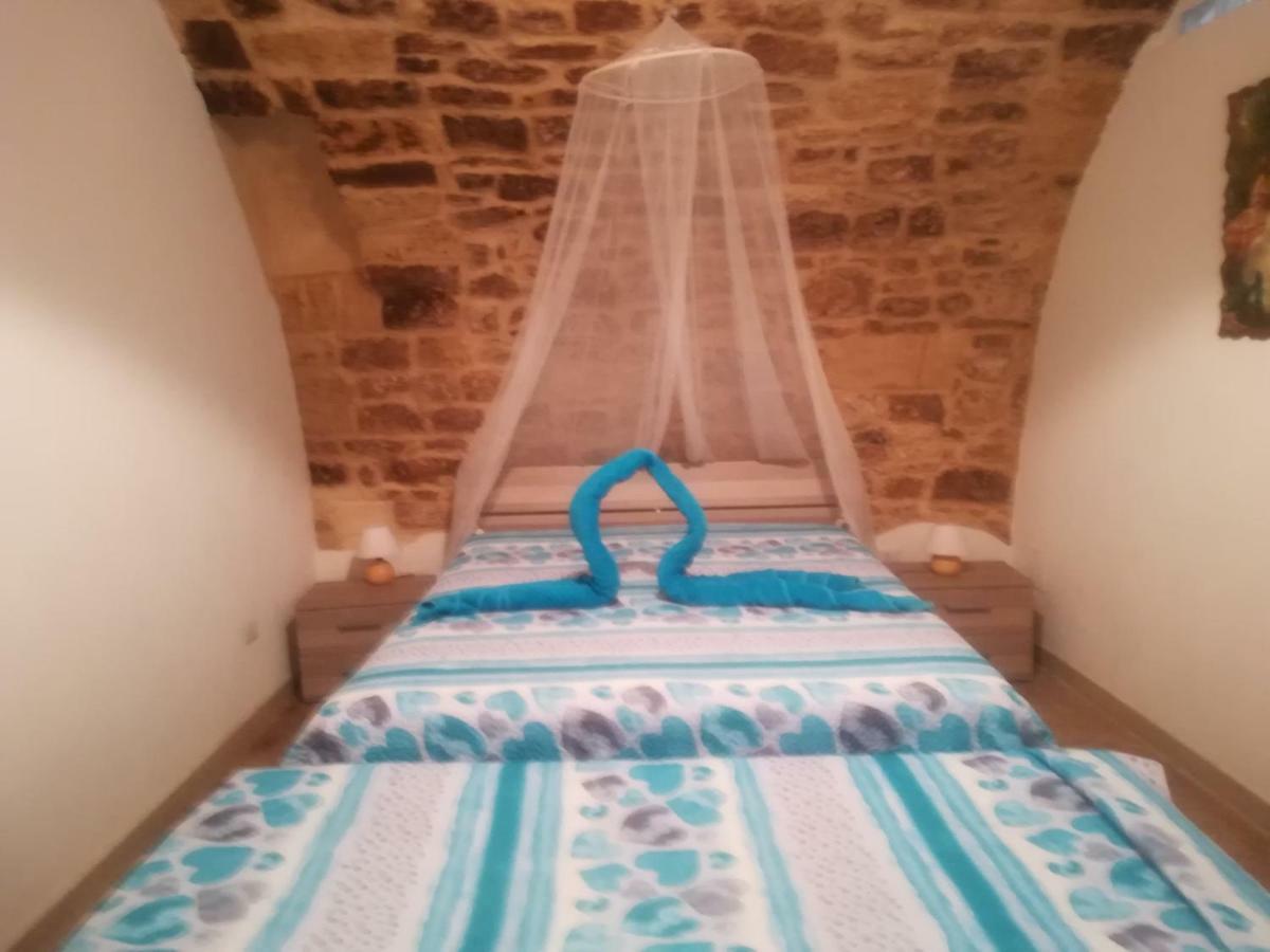 B&B S.Antonio Бари Экстерьер фото